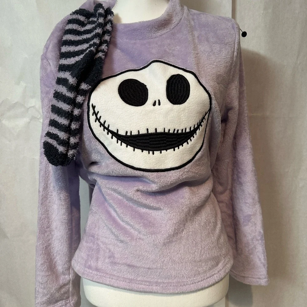 Disney Lavender Sleepwear Set - Picture 10 of 10
